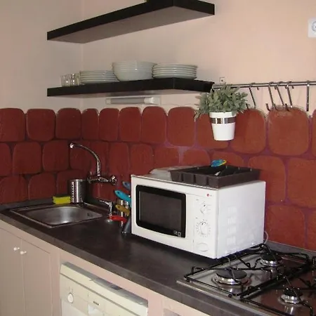 Castle View Apartment *